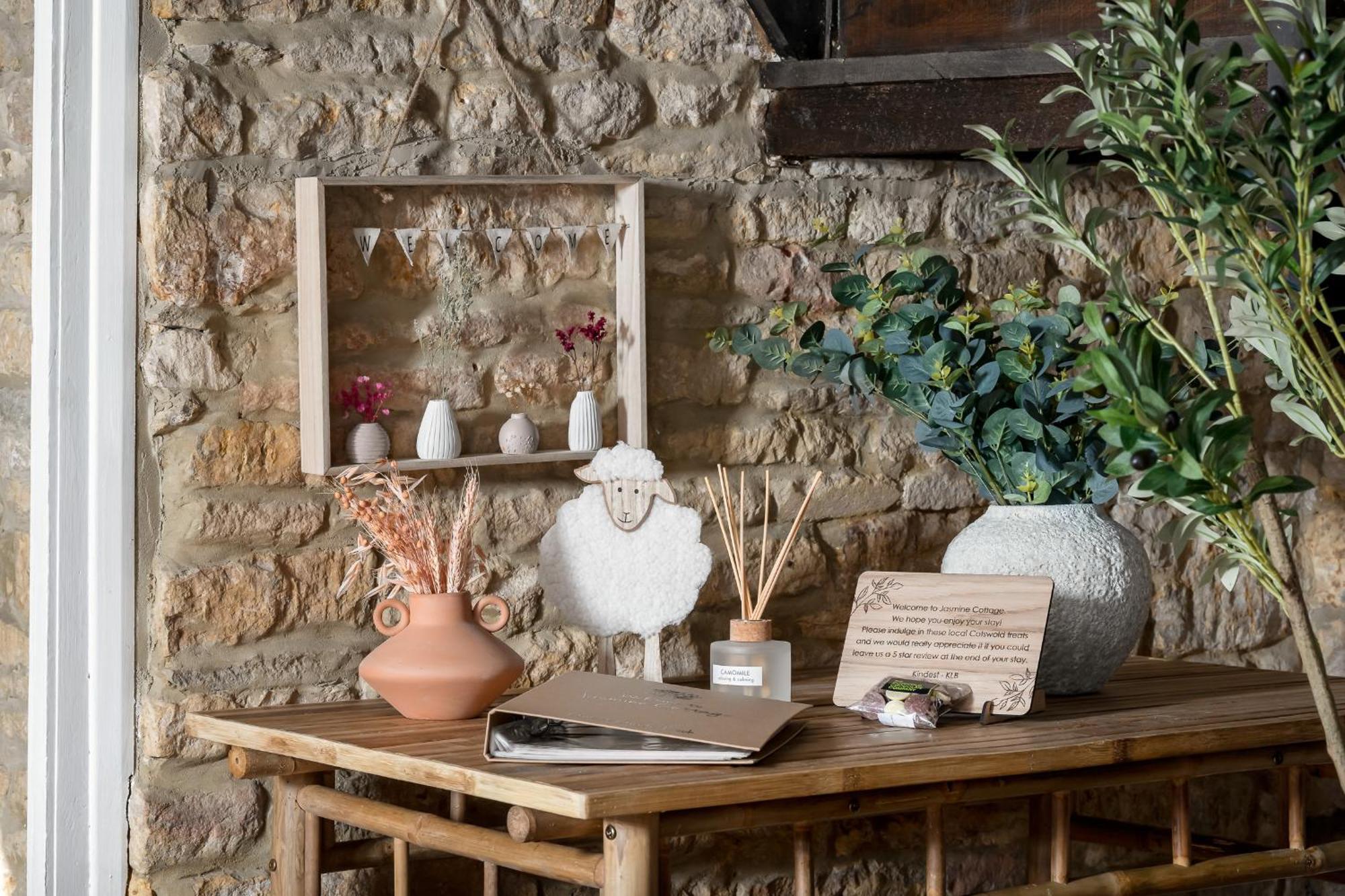 Bourton Scandi Chic Authentic Cottage Exterior foto