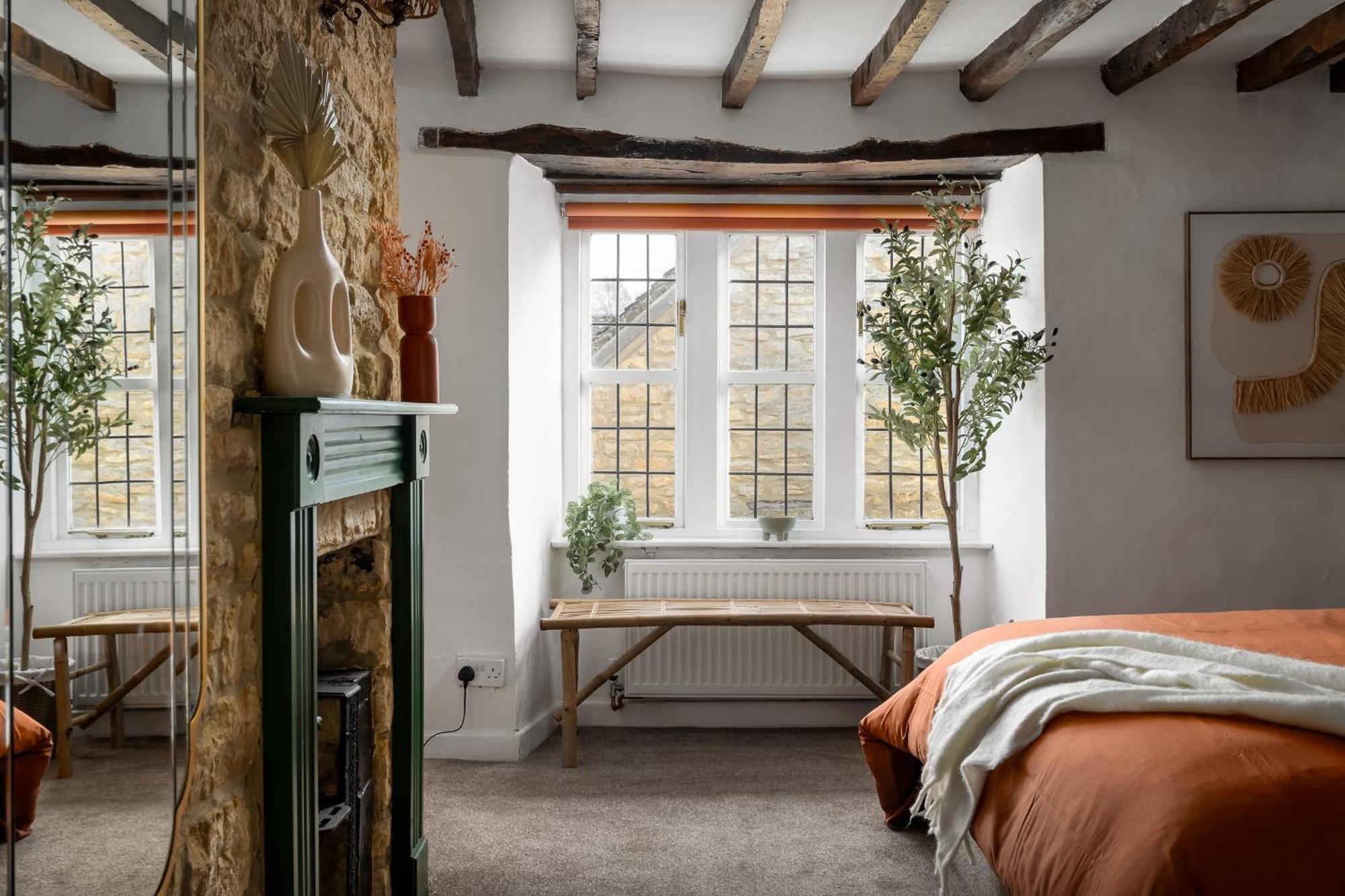 Bourton Scandi Chic Authentic Cottage Exterior foto